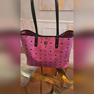 Pink MCM medium Liz tote